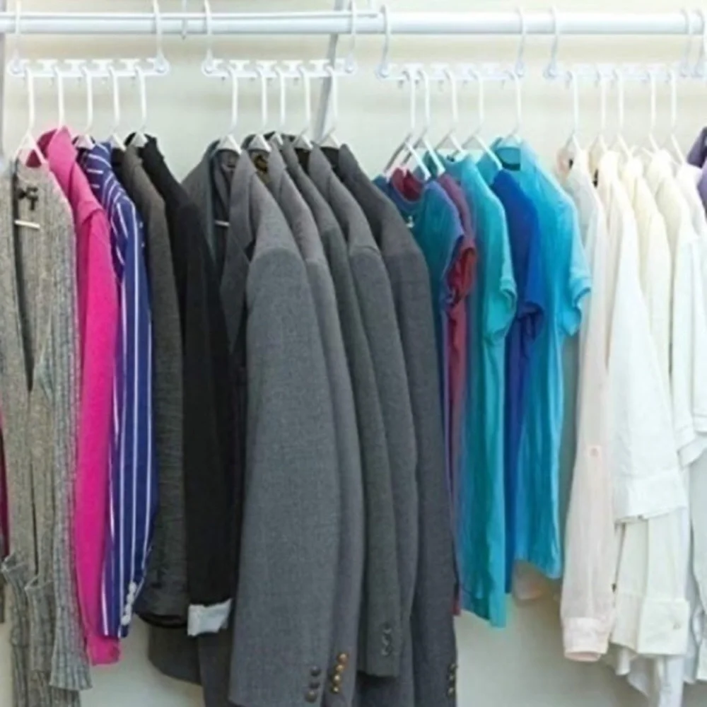 5 Wonder Hangers space saving closet organizer